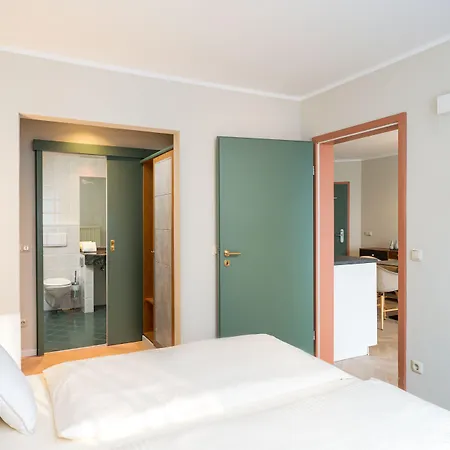Qu Hotel, Trademark Collection By Wyndham 4*