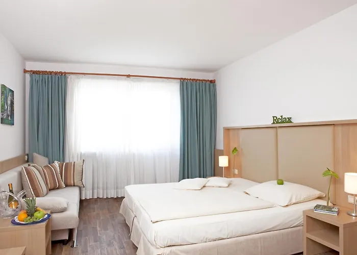 ホテル Qu Hotel, Trademark Collection By Wyndham 4*