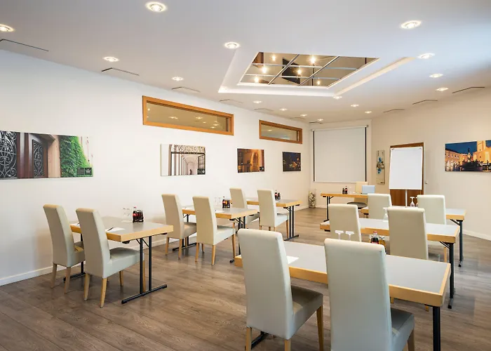 Qu Hotel, Trademark Collection By Wyndham ホテル