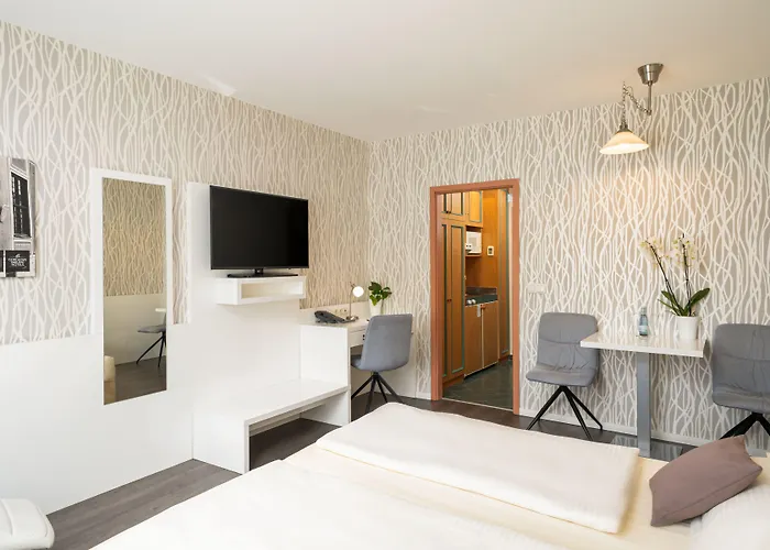 Qu Hotel, Trademark Collection By Wyndham アウグスブルク