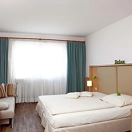 Qu Hotel, Trademark Collection By Wyndham Hotel Augsburg