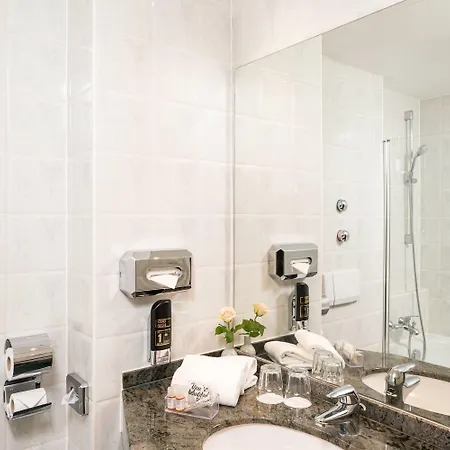 Qu Hotel, Trademark Collection By Wyndham 酒店 4*