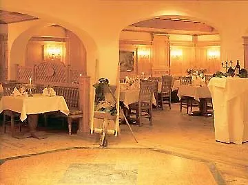 ホテル Qu Hotel, Trademark Collection By Wyndham アウグスブルク