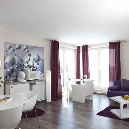 Qu Hotel, Trademark Collection By Wyndham アウグスブルク