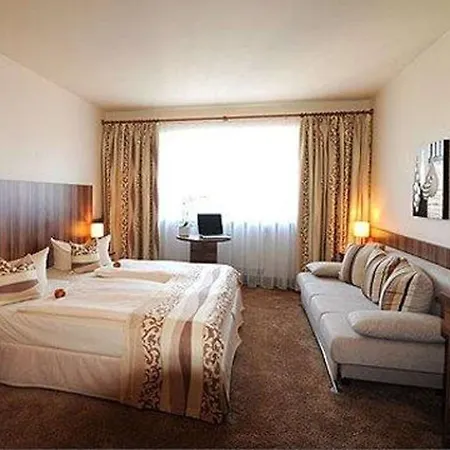 Qu Hotel, Trademark Collection By Wyndham Szálloda Augsburg