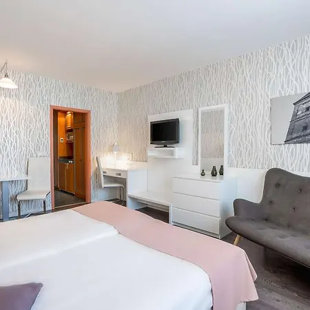 Qu Hotel, Trademark Collection By Wyndham ホテル