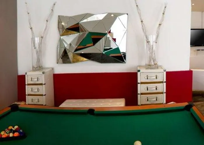 Hotel Qu 4*